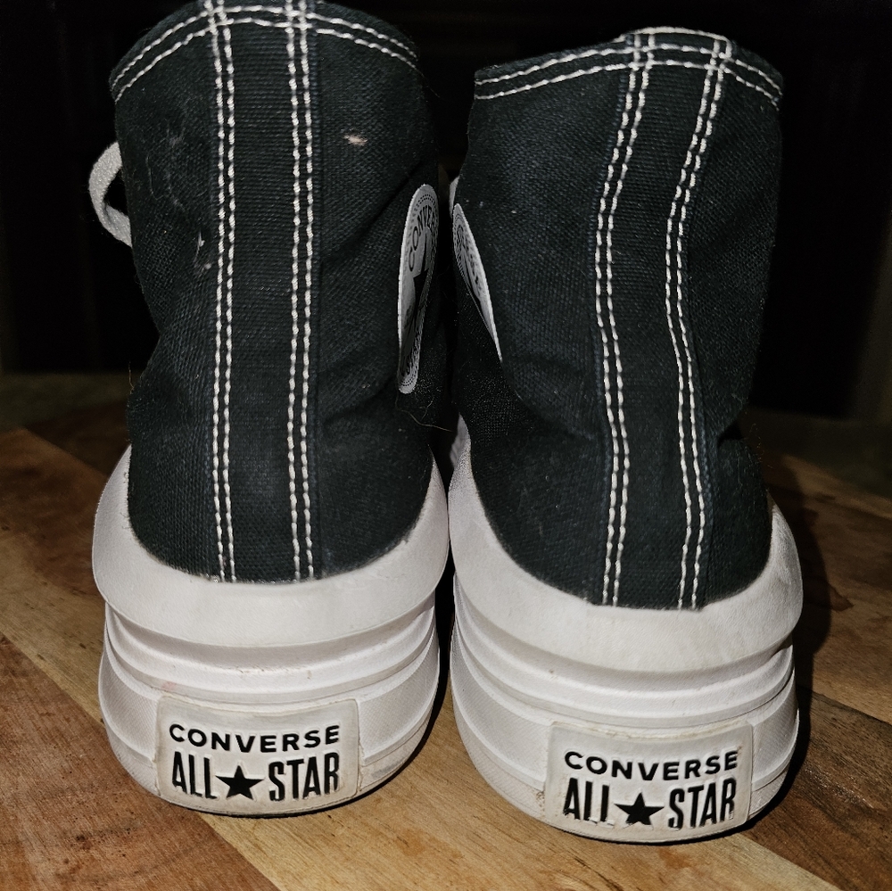 Converse - Picture 3 of 4